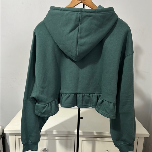 Multicolored Long Sleeve Cropped Hoodie - Picture 3 of 5